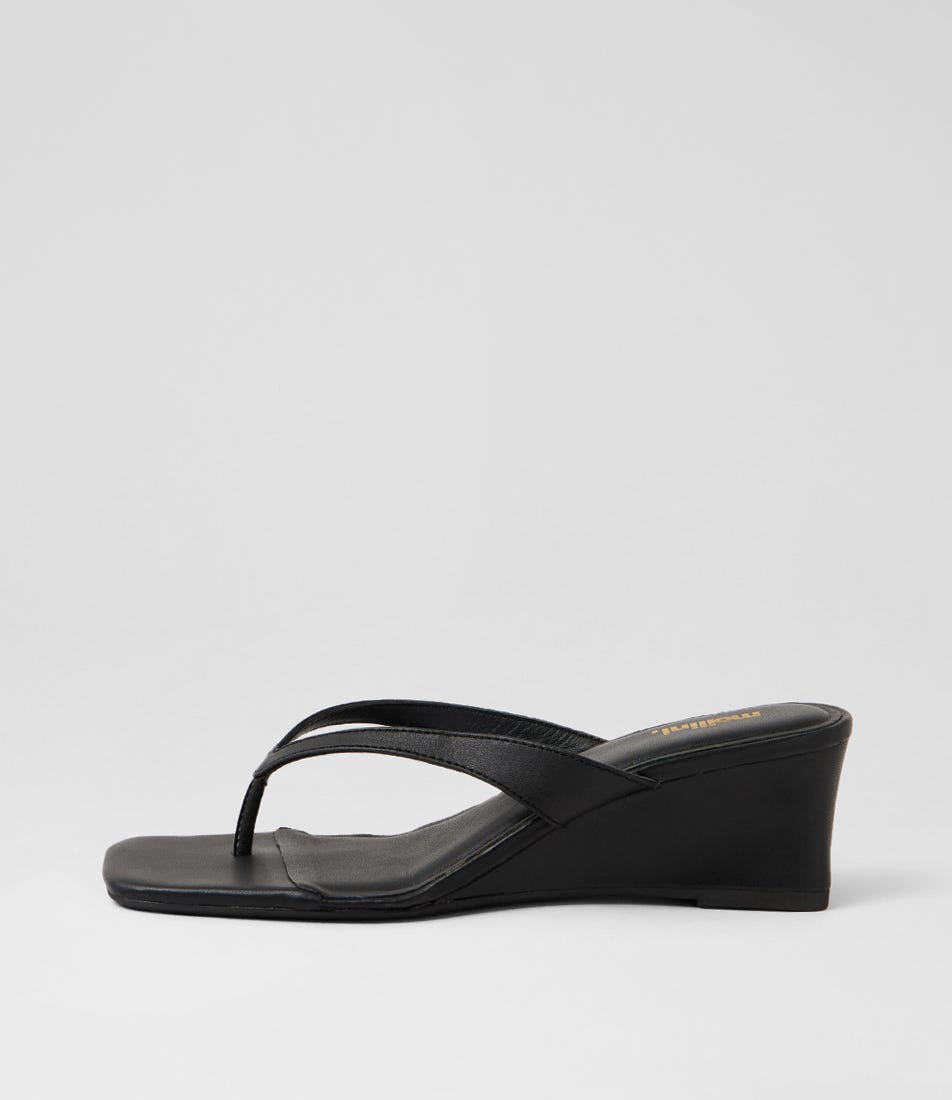 Sarel Black Leather Sandals