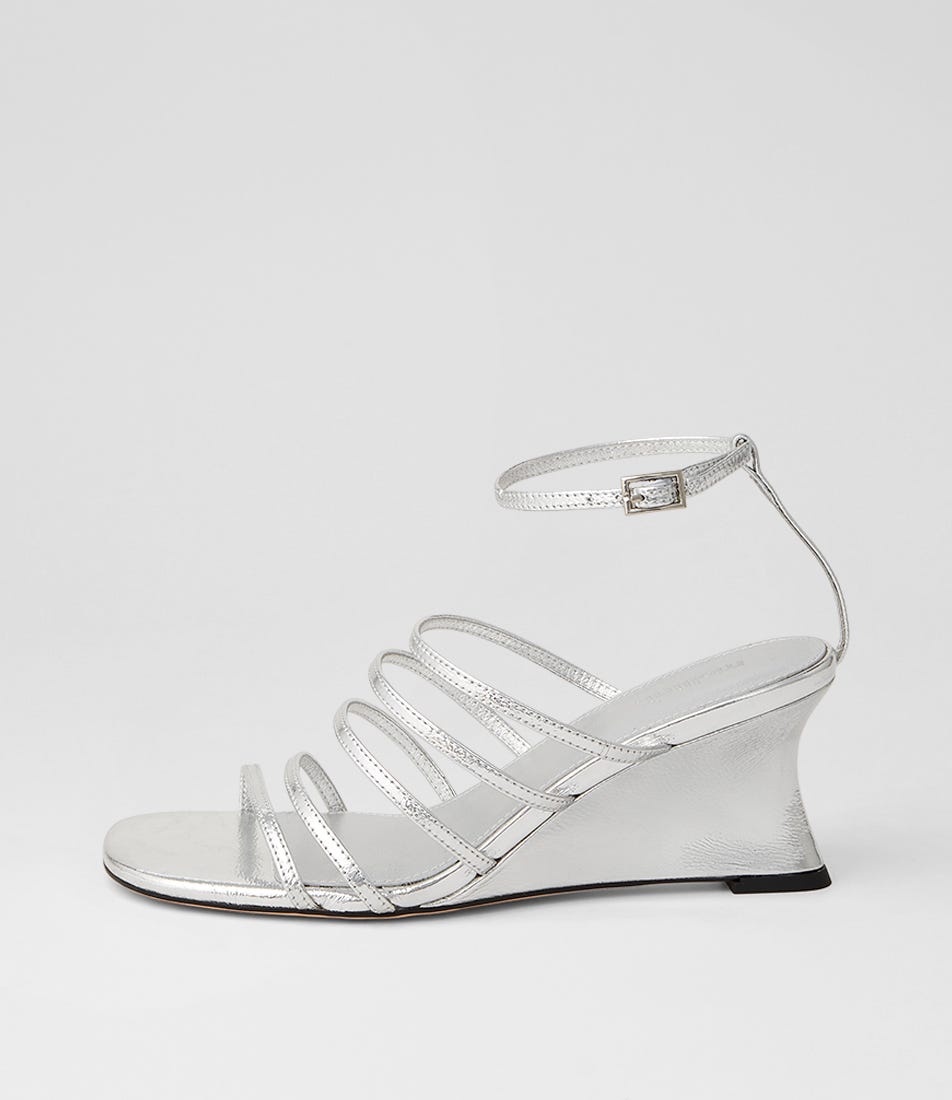 Fayte Silver Crinkle Leather Sandals