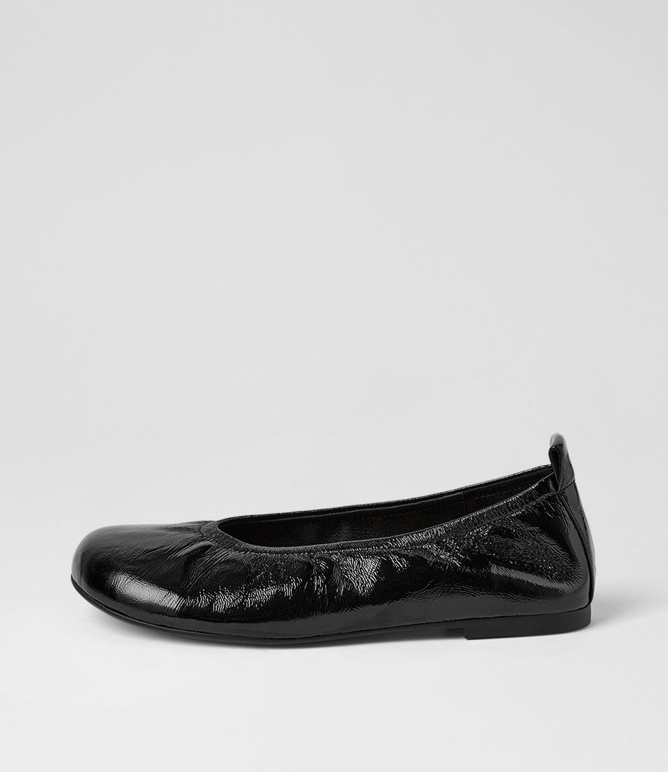 Linni Black Crinkle Patent Ballet Flats