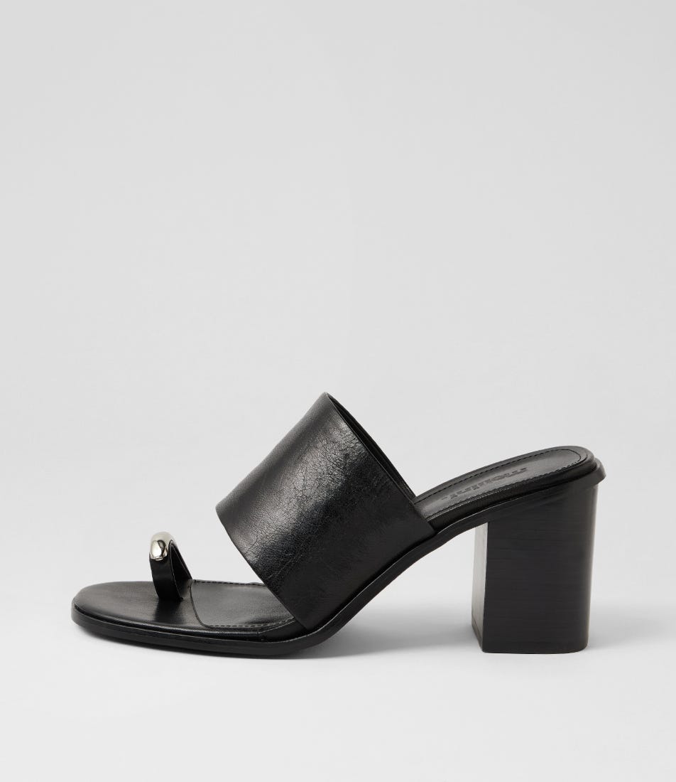 Nari Black Vintage Leather Sandals