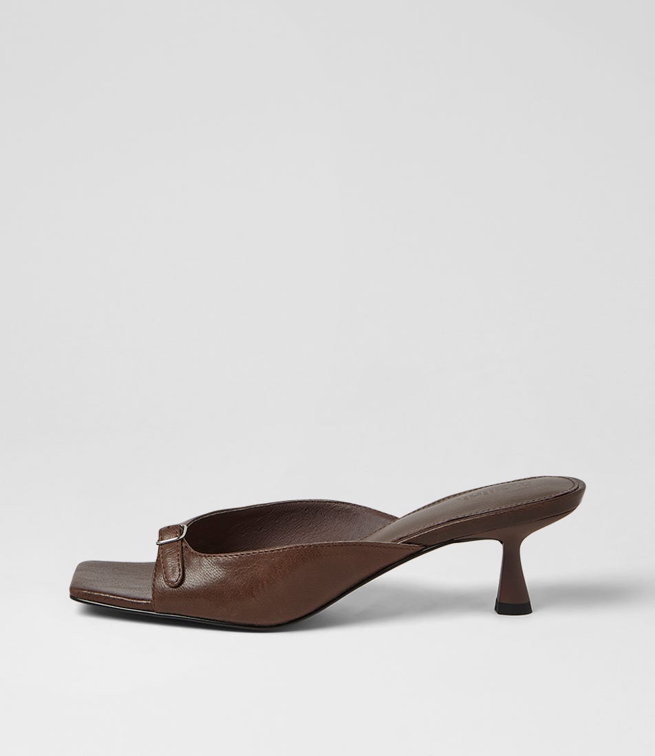 Tendeer Choc Vintage Leather Sandals